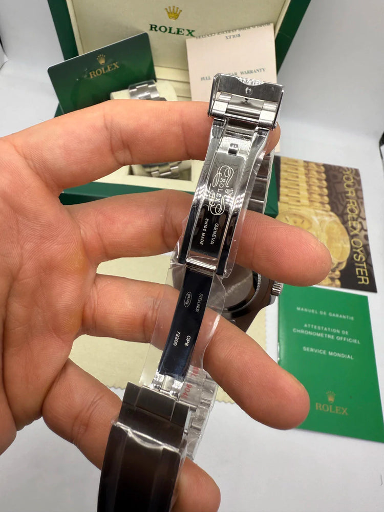 Relógio Explorer II automático de aço na lateral, fecho e pulseira articulada