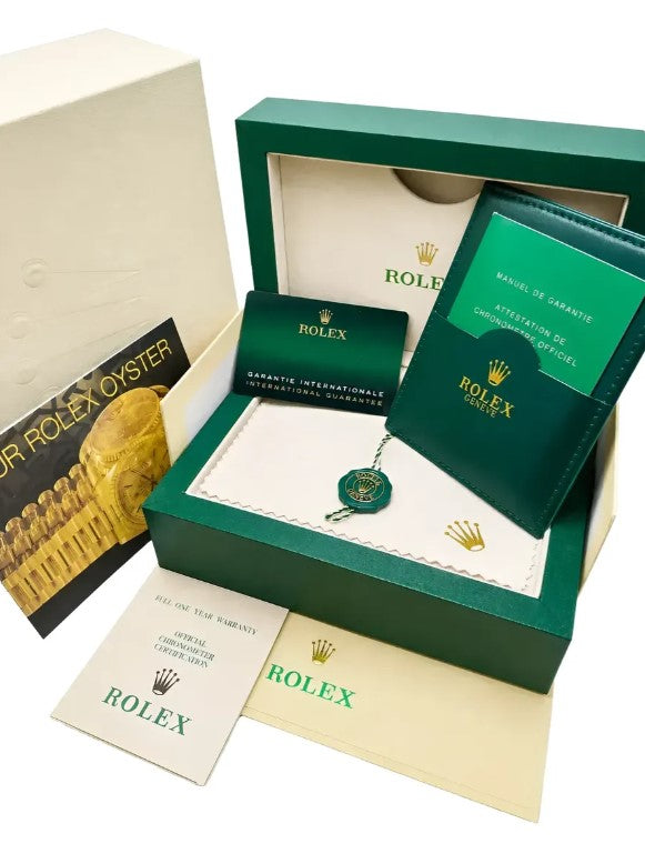 Kit de acessórios Rolex em caixa verde e documentos, com cartão e saquinho