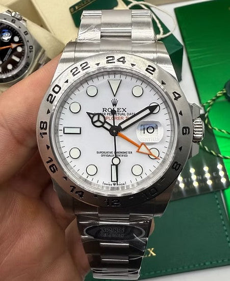 Relógio Explorer II 42 mm automático de aço, mostrador branco e aro numerado