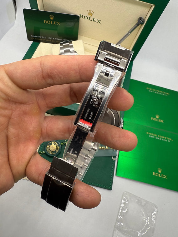 Relógio Rolex Air-King com fecho de pulseira de aço e mostrador preto